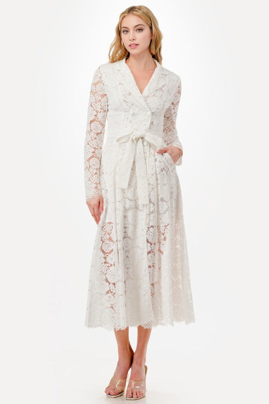 CROSS BOTTONS LACE MIDI DRESS