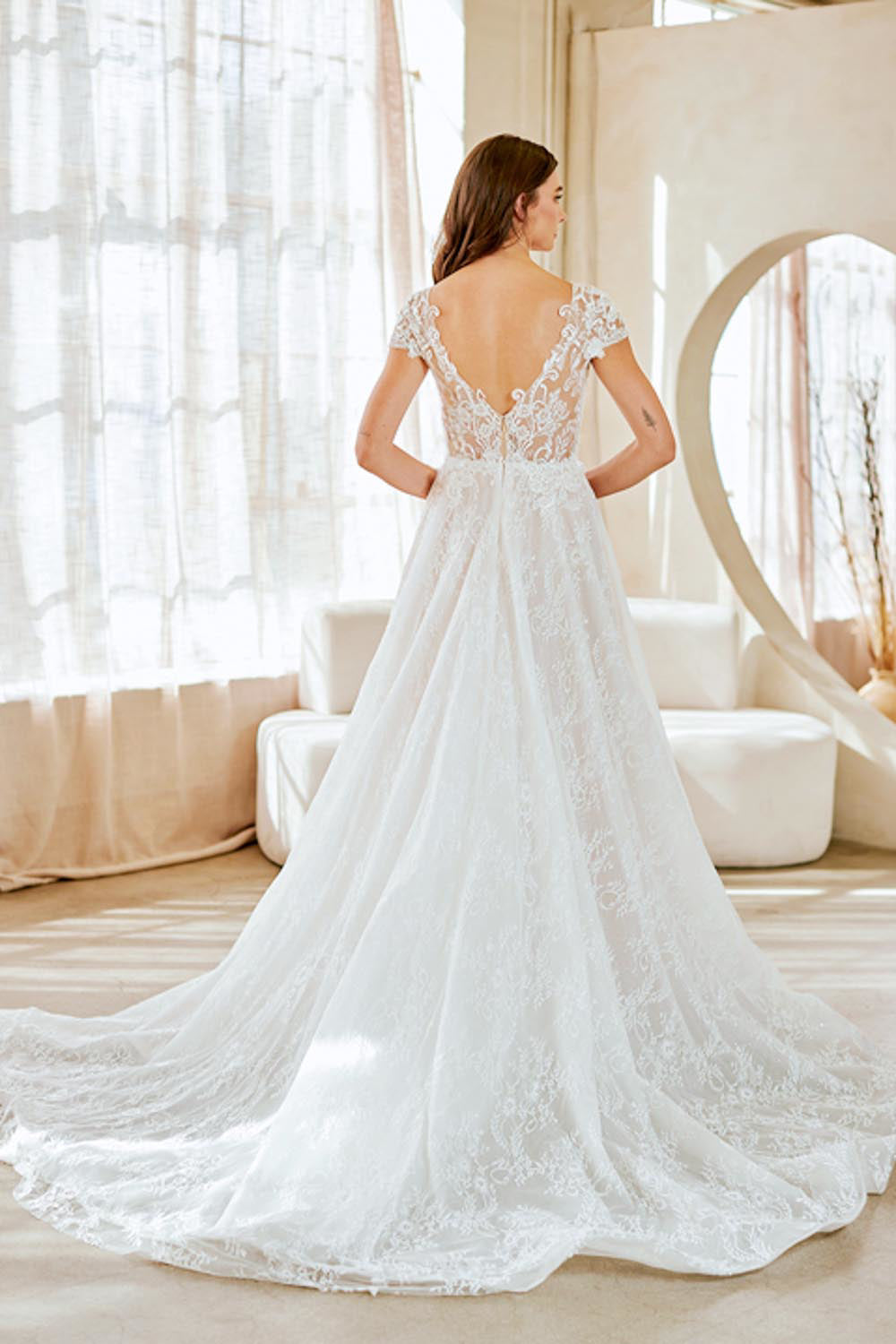 THE EVERMORE BRIDAL GOWN
