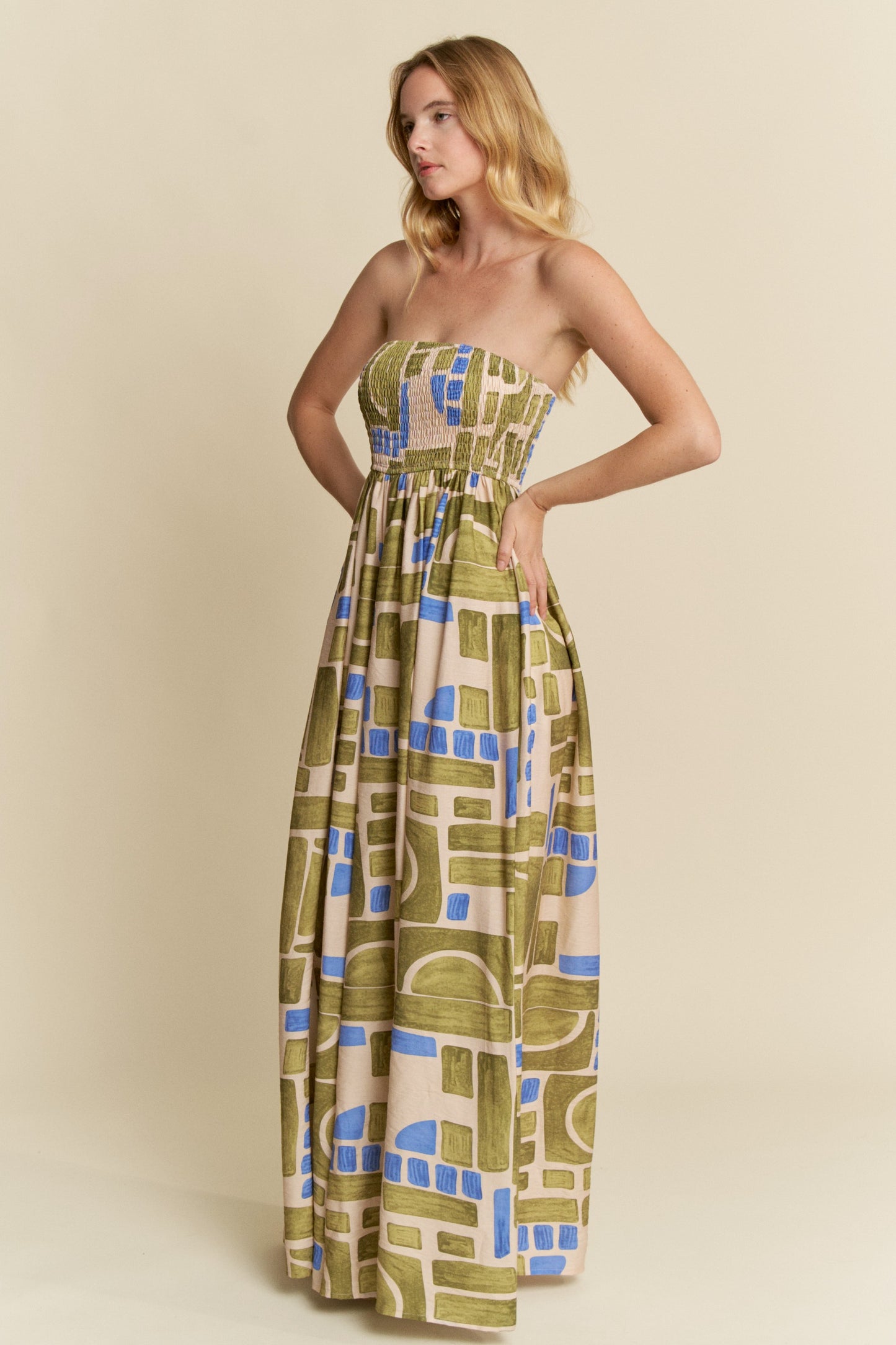 STRAPLESS WHIDE LEG JUMPSUIT