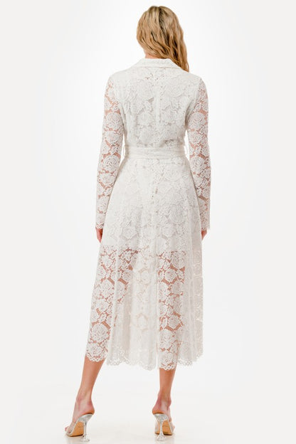 CROSS BOTTONS LACE MIDI DRESS