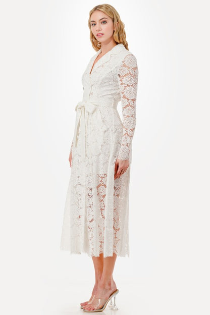 CROSS BOTTONS LACE MIDI DRESS